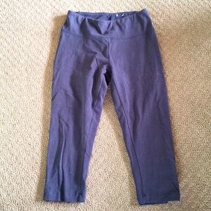 Women's Capris